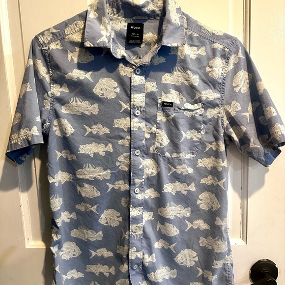 RVCA Other - RVCA Light Blue Fish Pattern Casual Shirt